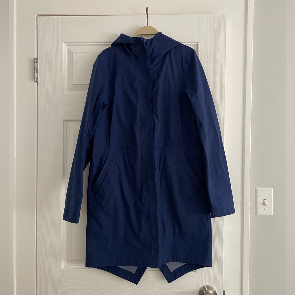 Lululemon Rain Haven Jacket in Dark Iris